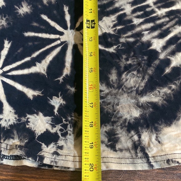 Dark brown and beige tie dye swing skirt, 20” (to my knee, I’m 5’ 5”), medium - Picture 3 of 6